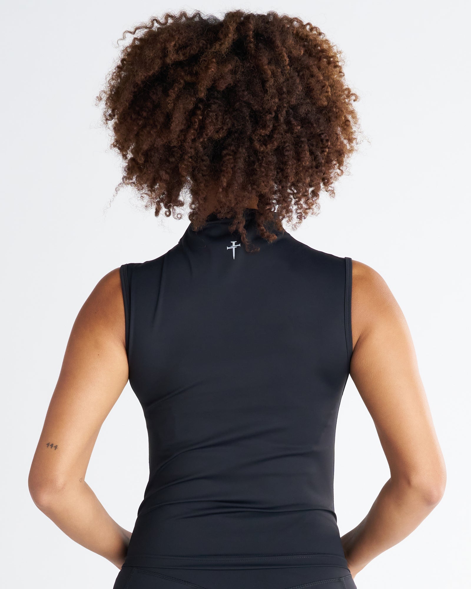 Endura-Train™ Quarter Zip Tank - Black