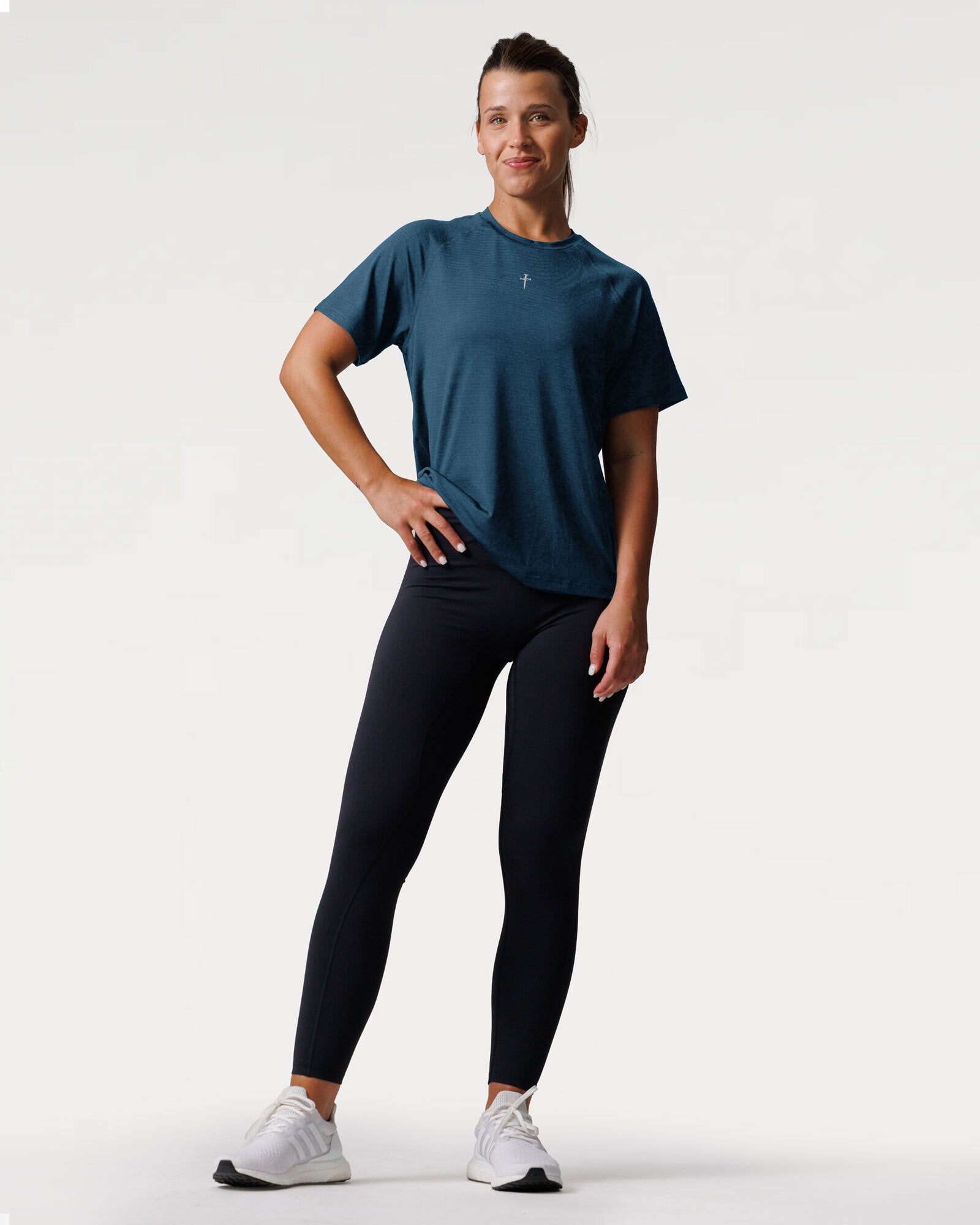 Women's Aion-Lite™ Tee "Cross" - Midnight Navy