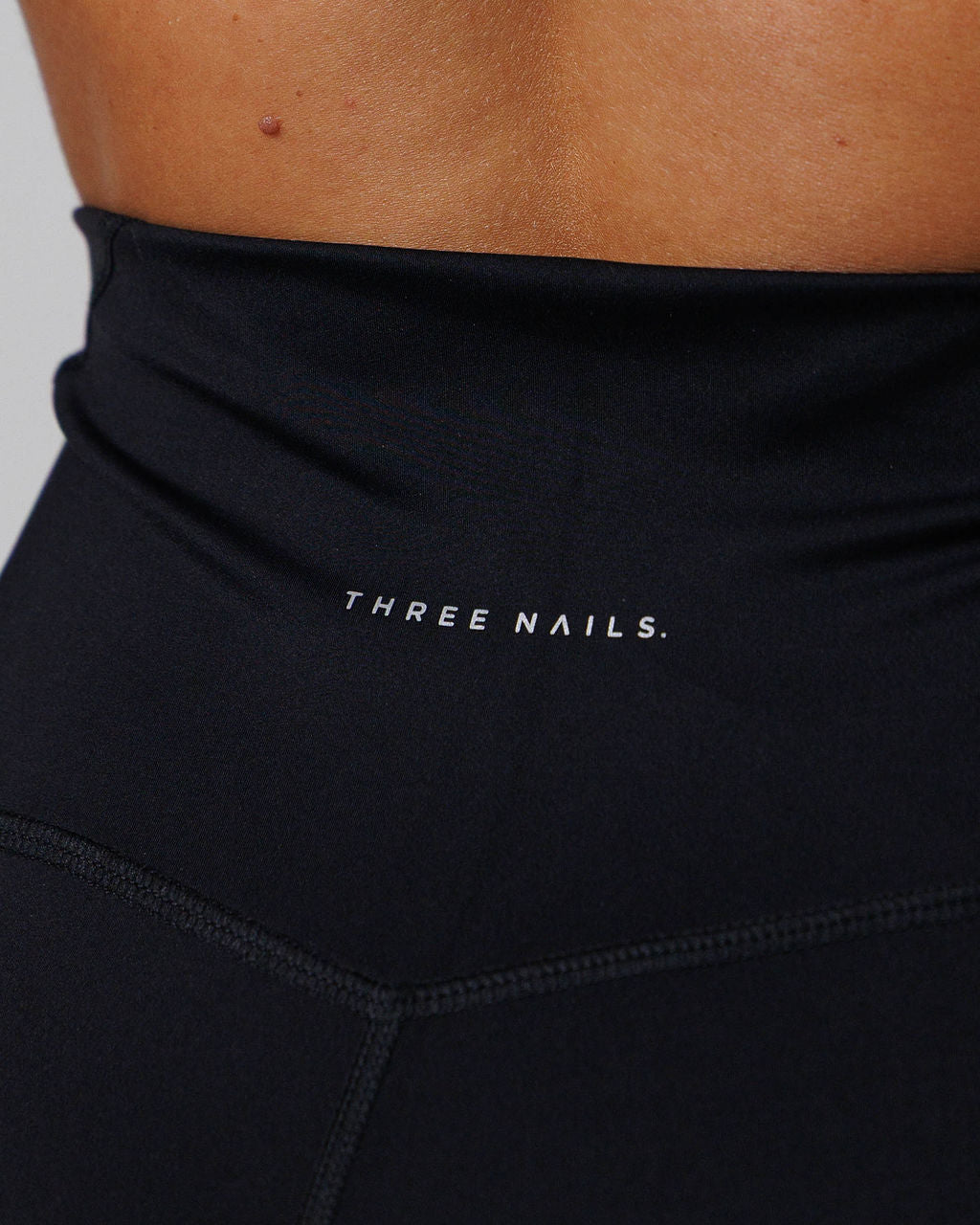 Endura-Train™ Legging - Black