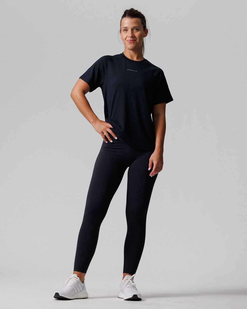 Women's Aion-Lite™ Tee - Black